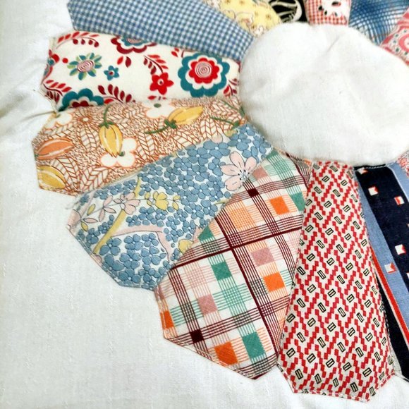 Vintage Handmade Patchwork Quilt Pillows 2 Dresden Plate Flower Old Fabric 1930s - Picture 9 of 16